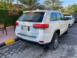 جیپ گراند شیرۆکی